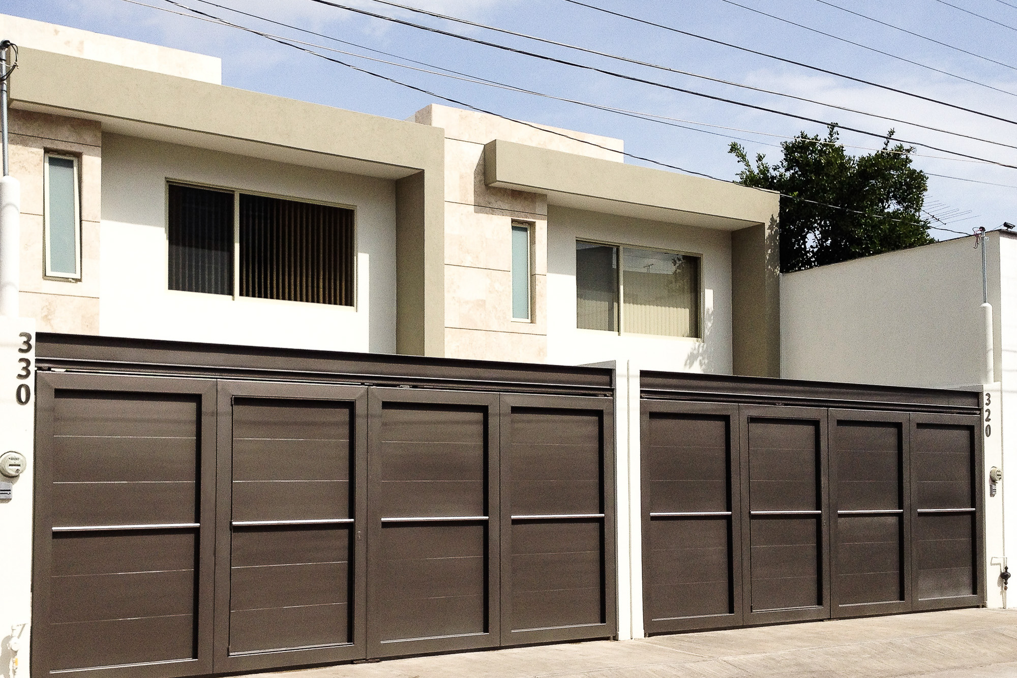 AG-1