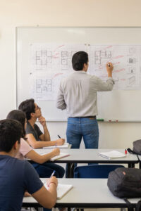 Impartiendo Clases